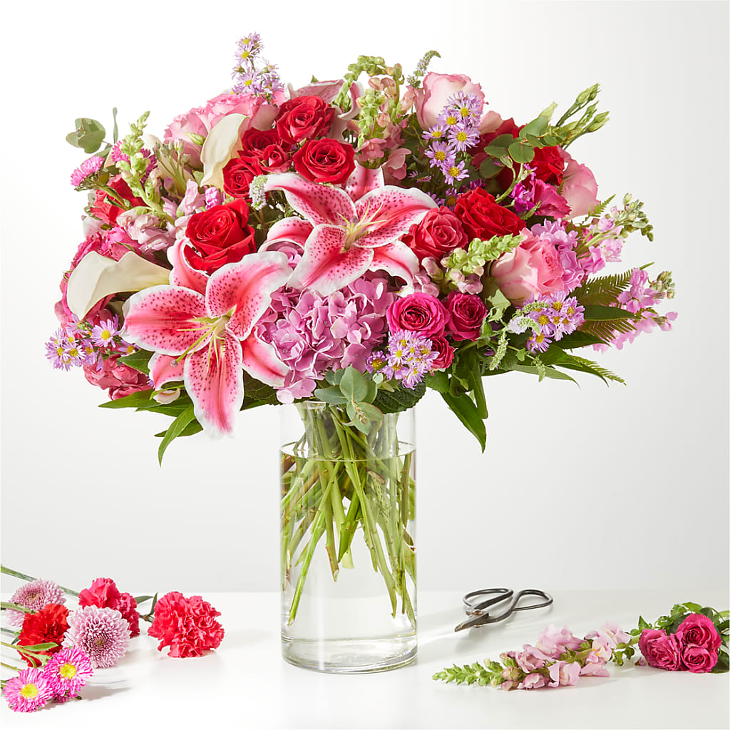 Swooning Over You - A Luxury Florist Original – LA DEANNE'S FLORIST, Cuthbert GA