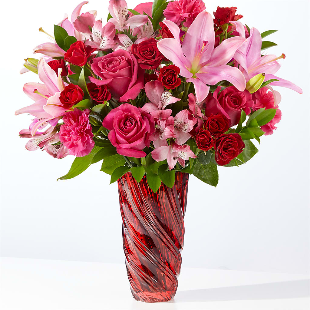 In Love Bouquet with Luxe Swirl Vase – LA DEANNE'S FLORIST, Cuthbert GA