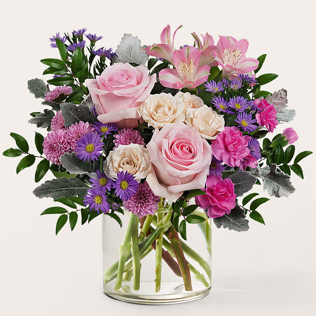 Light as a Feather Bouquet – LA DEANNE'S FLORIST, Cuthbert GA