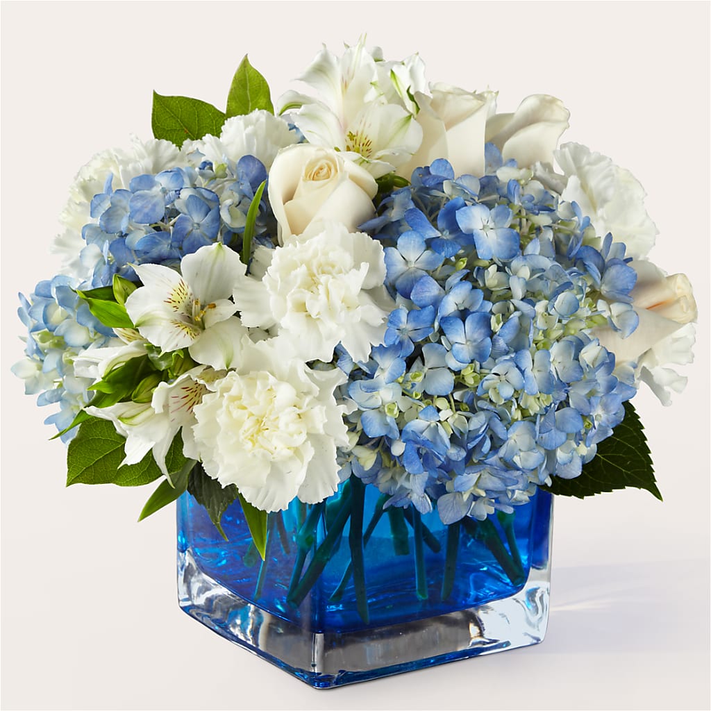 Soothing Waters Bouquet – LA DEANNE'S FLORIST, Cuthbert GA