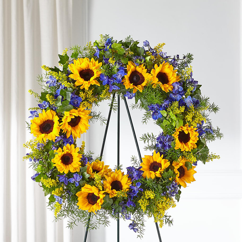 Bright Rays Wreath – LA DEANNE'S FLORIST, Cuthbert GA