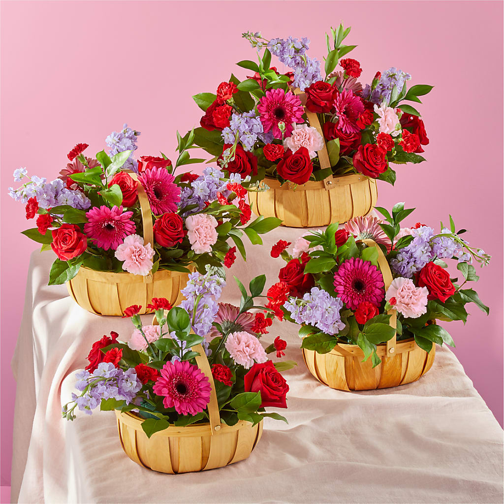 Pink Picnic Basket – LA DEANNE'S FLORIST, Cuthbert GA