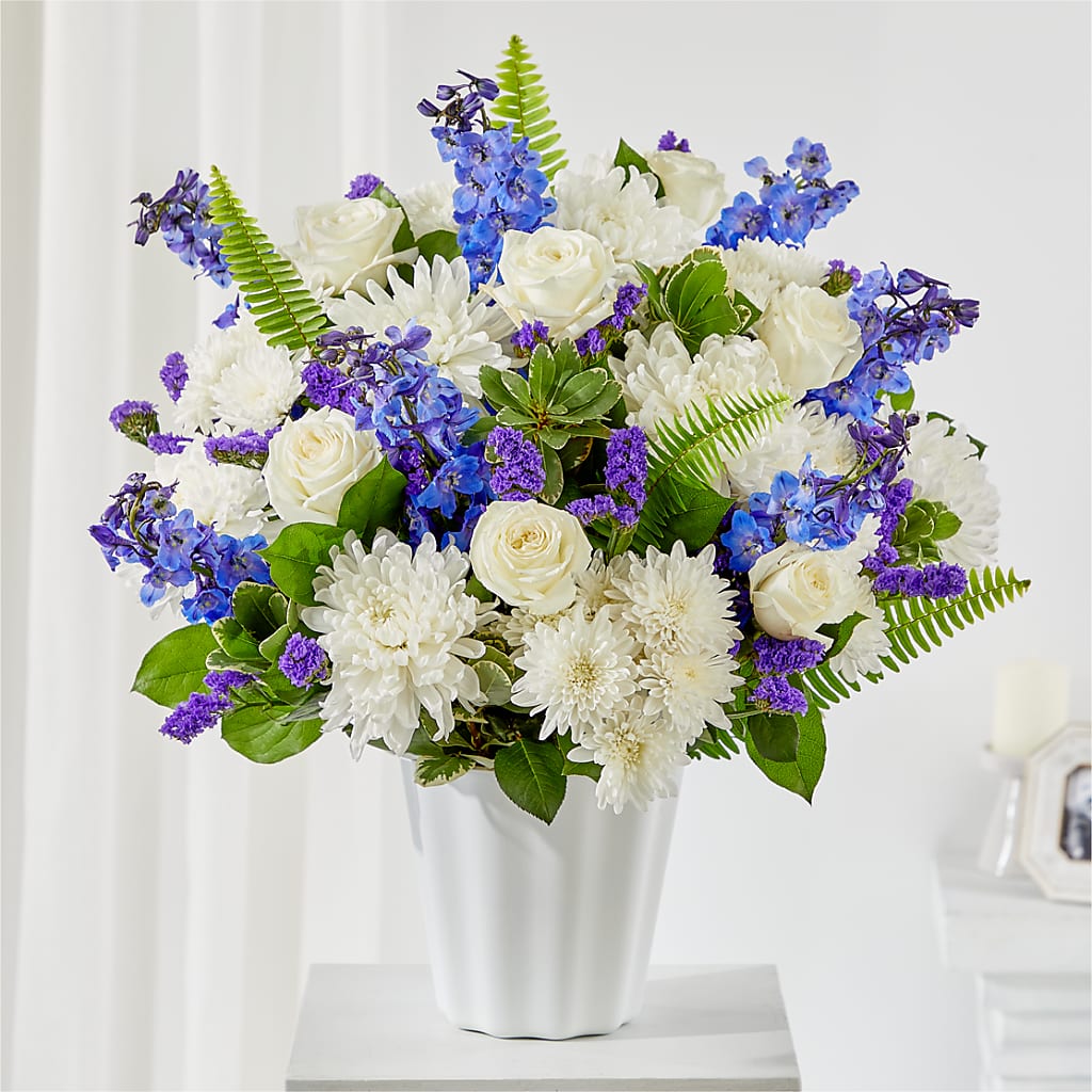 Hold Dear Tabletop Basket – LA DEANNE'S FLORIST, Cuthbert GA