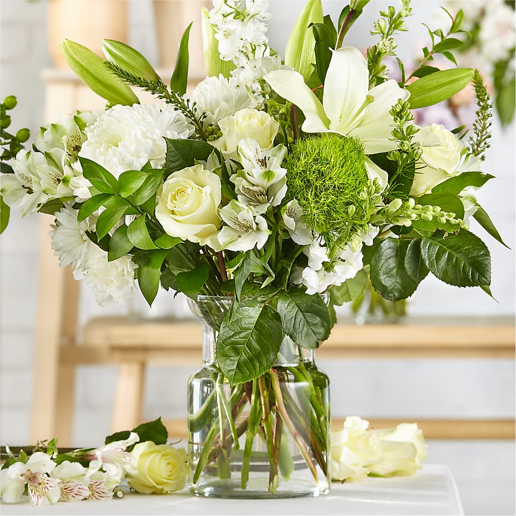 Classic Ivory – A Florist Original – LA DEANNE'S FLORIST, Cuthbert GA