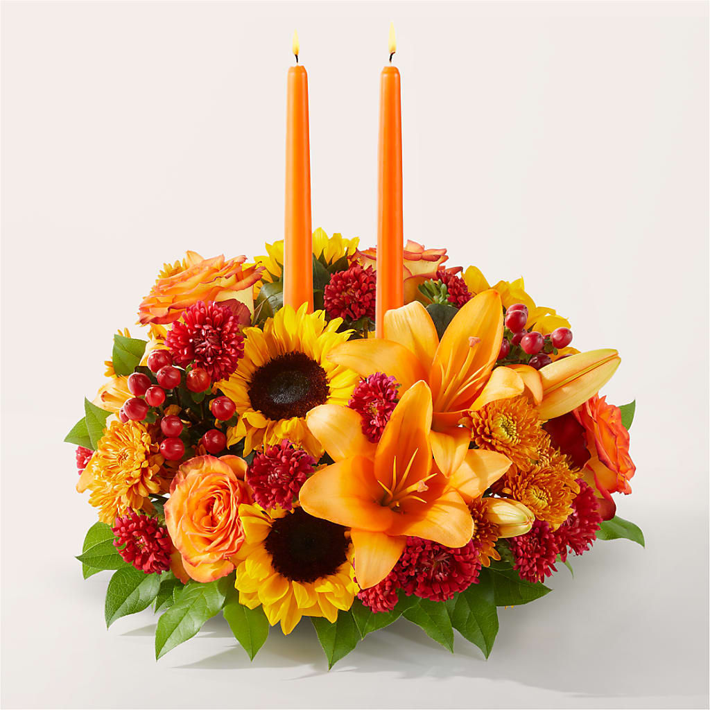 Grateful Centerpiece – LA DEANNE'S FLORIST, Cuthbert GA