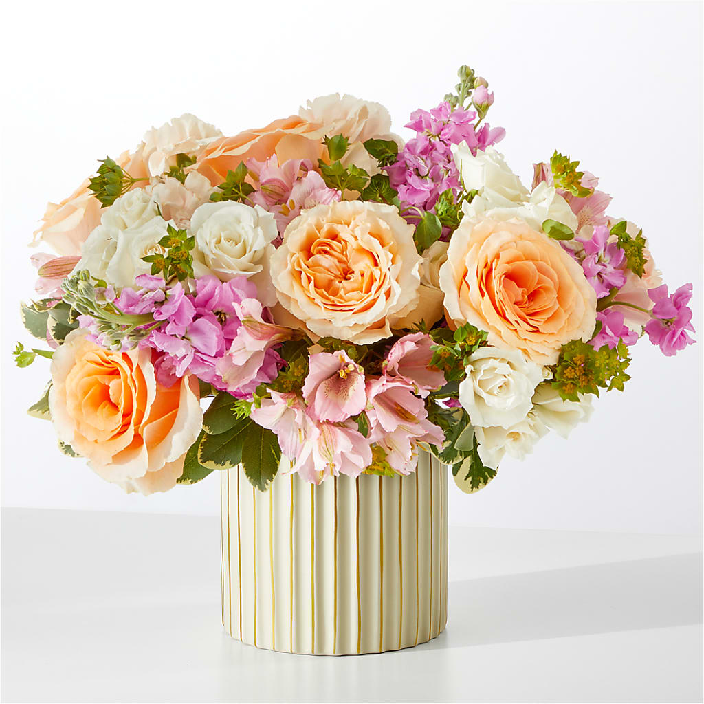 Paradise Bouquet with Ivory Vase – LA DEANNE'S FLORIST, Cuthbert GA
