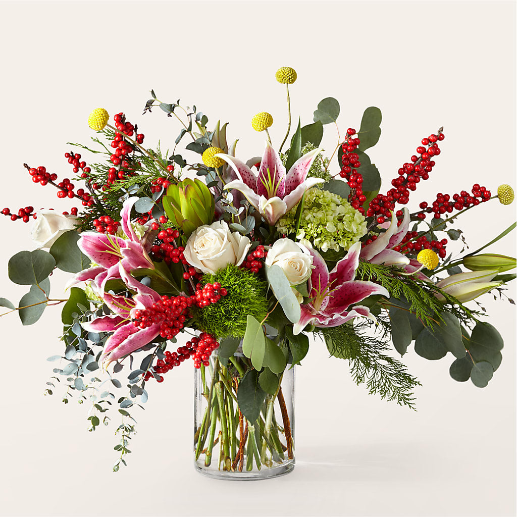 Berry & Bright Bouquet – LA DEANNE'S FLORIST, Cuthbert GA