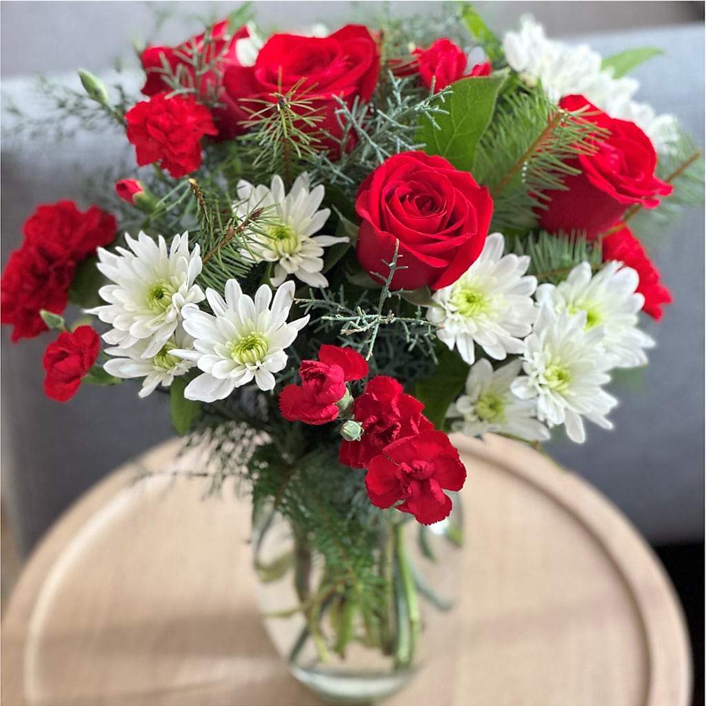 Seasonal Magic Bouquet – LA DEANNE'S FLORIST, Cuthbert GA