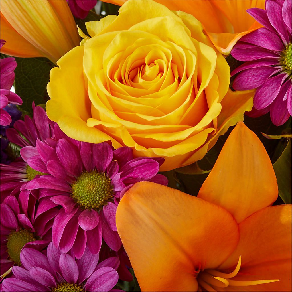 Colorful Visions Bouquet – LA DEANNE'S FLORIST, Cuthbert GA