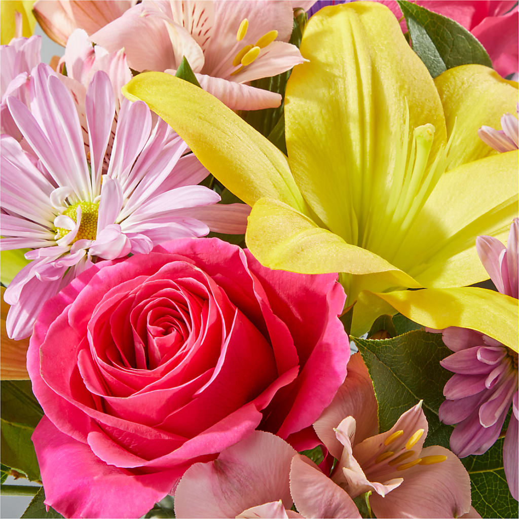 Sprinkles Bouquet – LA DEANNE'S FLORIST, Cuthbert GA