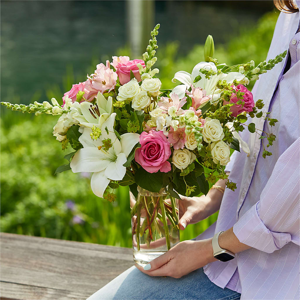 Fondly Bouquet – LA DEANNE'S FLORIST, Cuthbert GA