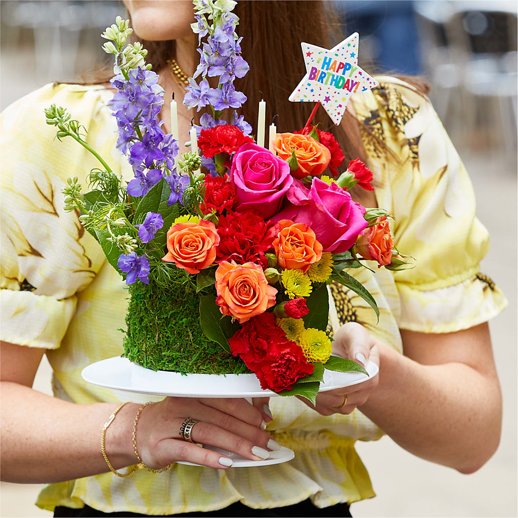 Best Year Yet Floral Cake – LA DEANNE'S FLORIST, Cuthbert GA