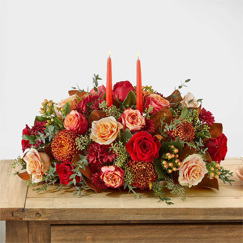 Gather Near Centerpiece – LA DEANNE'S FLORIST, Cuthbert GA