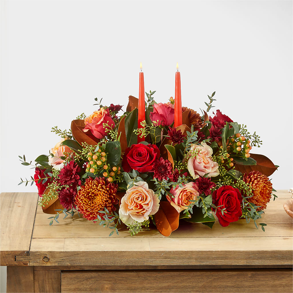 Gather Near Centerpiece – LA DEANNE'S FLORIST, Cuthbert GA