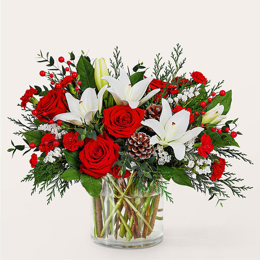 Best in Snow Bouquet – LA DEANNE'S FLORIST, Cuthbert GA