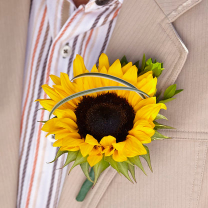Free Spirit Boutonniere – LA DEANNE'S FLORIST, Cuthbert GA
